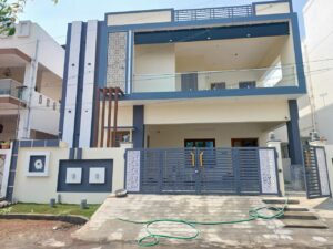 photo_6122922471607438189_y